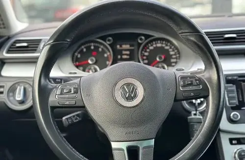VOLKSWAGEN CC 