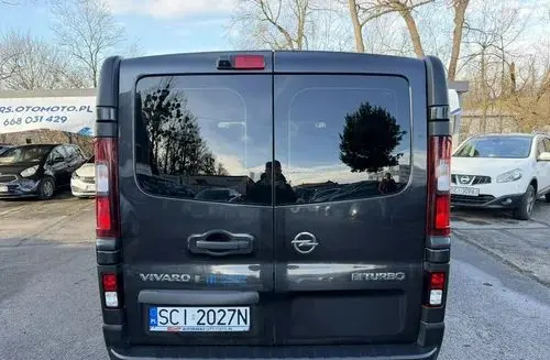 OPEL Vivaro 