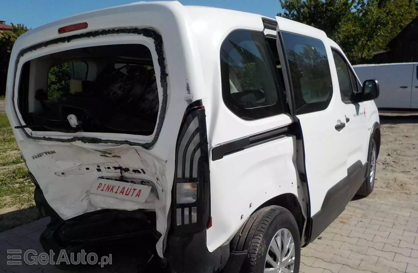 PEUGEOT Rifter Long 1.2 PureTech Active Pack S&S (7-os.)