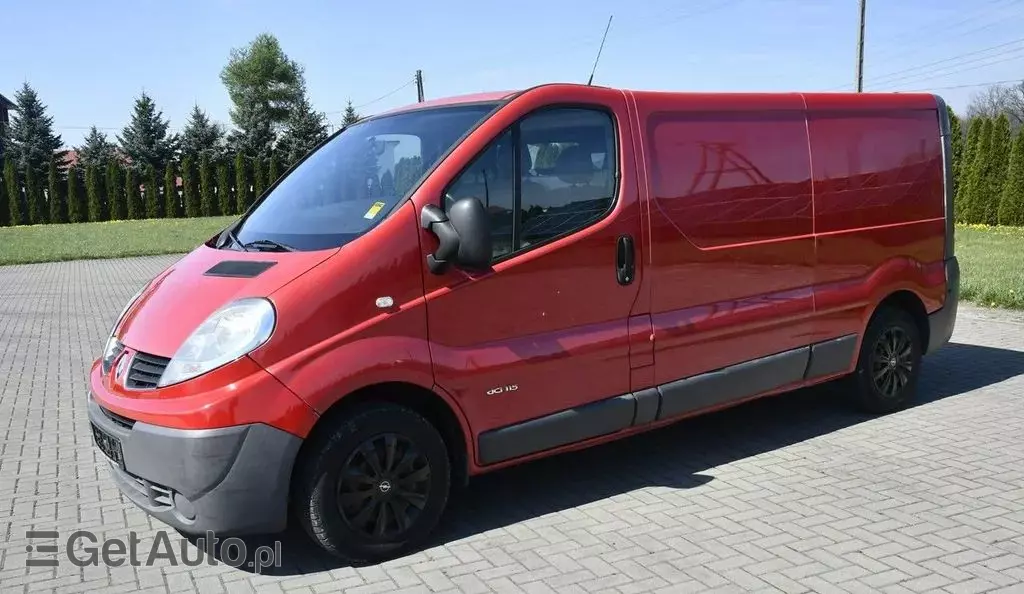 RENAULT Trafic 