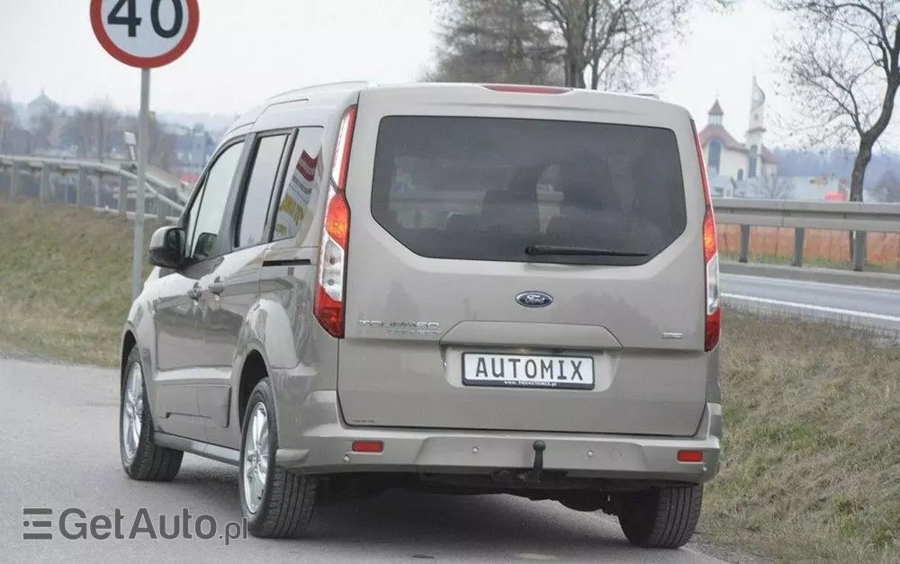 FORD Tourneo Connect 1.5 EcoBlue Start-Stop Titanium