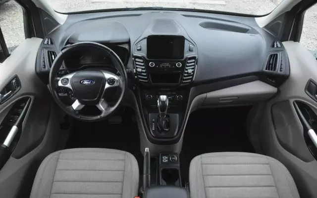 FORD Tourneo Connect 1.5 EcoBlue Start-Stop Titanium