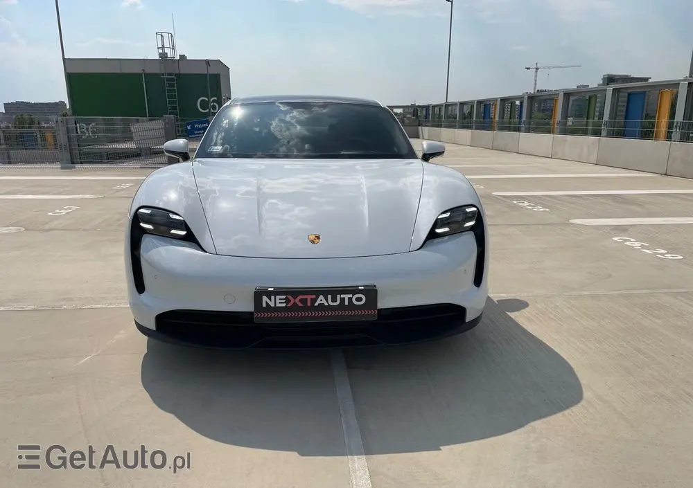 PORSCHE Taycan 4S Performance Plus