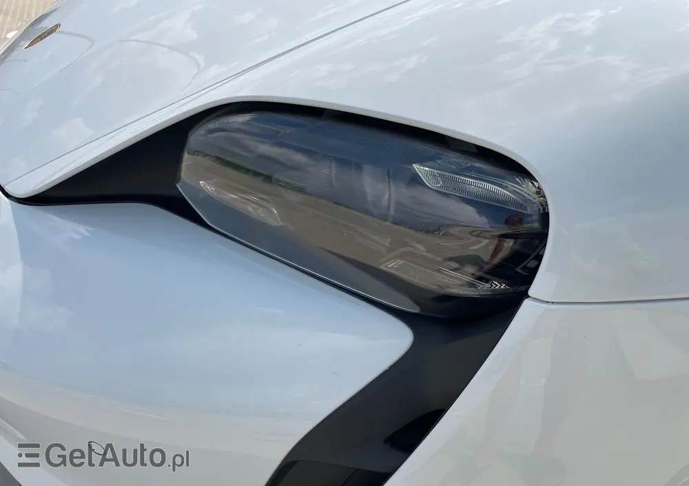 PORSCHE Taycan 4S Performance Plus