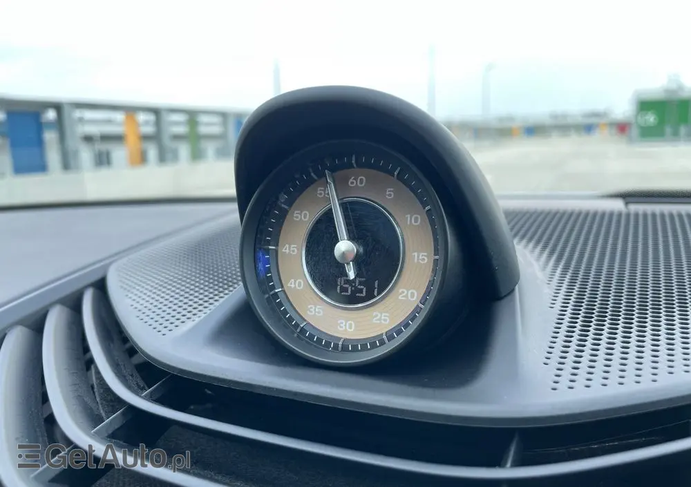PORSCHE Taycan 4S Performance Plus