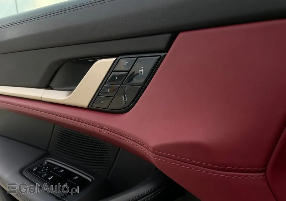 PORSCHE Taycan 4S Performance Plus