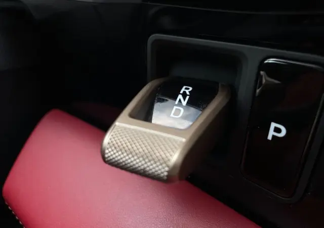 PORSCHE Taycan 4S Performance Plus