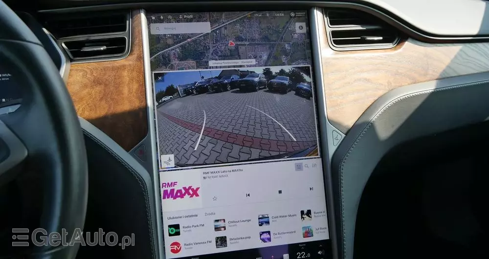 TESLA Model S Dual Motor Allradantrieb