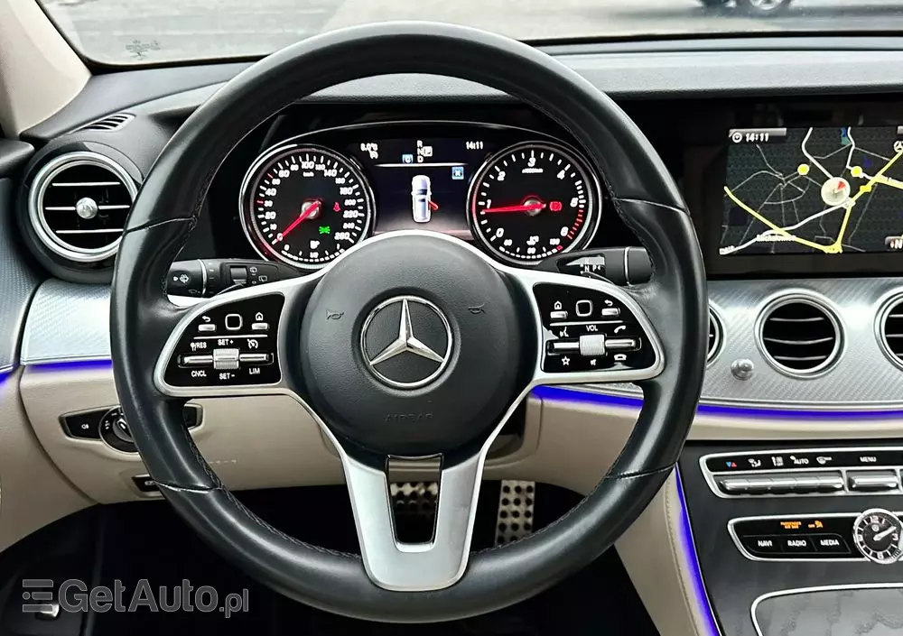 MERCEDES-BENZ Klasa E 220 d Business Edition 9G-TRONIC