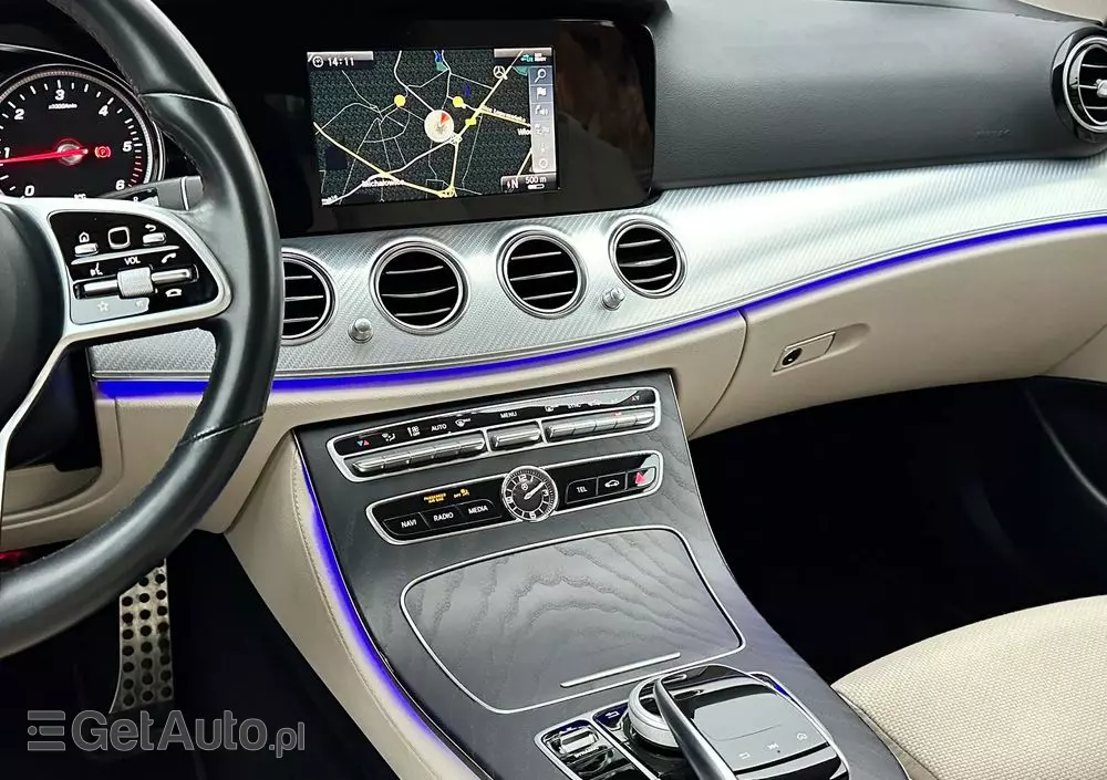 MERCEDES-BENZ Klasa E 220 d Business Edition 9G-TRONIC