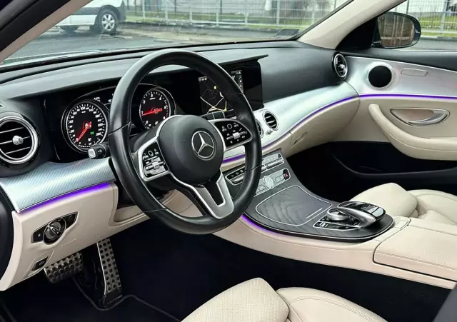 MERCEDES-BENZ Klasa E 220 d Business Edition 9G-TRONIC