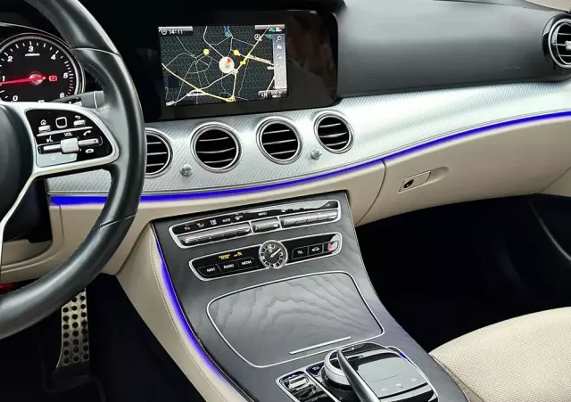 MERCEDES-BENZ Klasa E 220 d Business Edition 9G-TRONIC