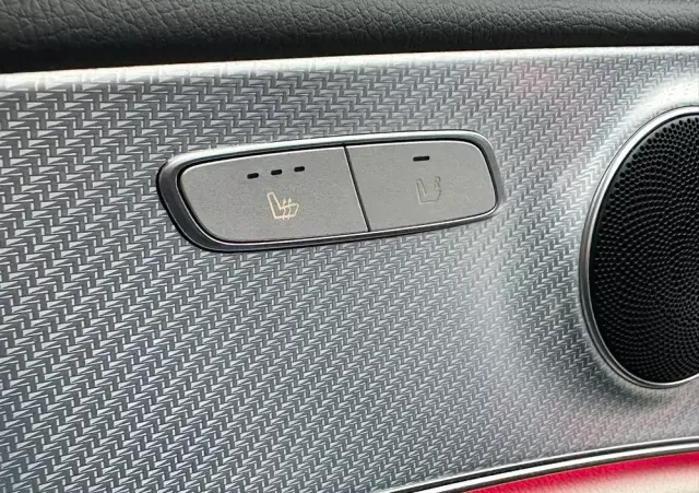 MERCEDES-BENZ Klasa E 220 d Business Edition 9G-TRONIC