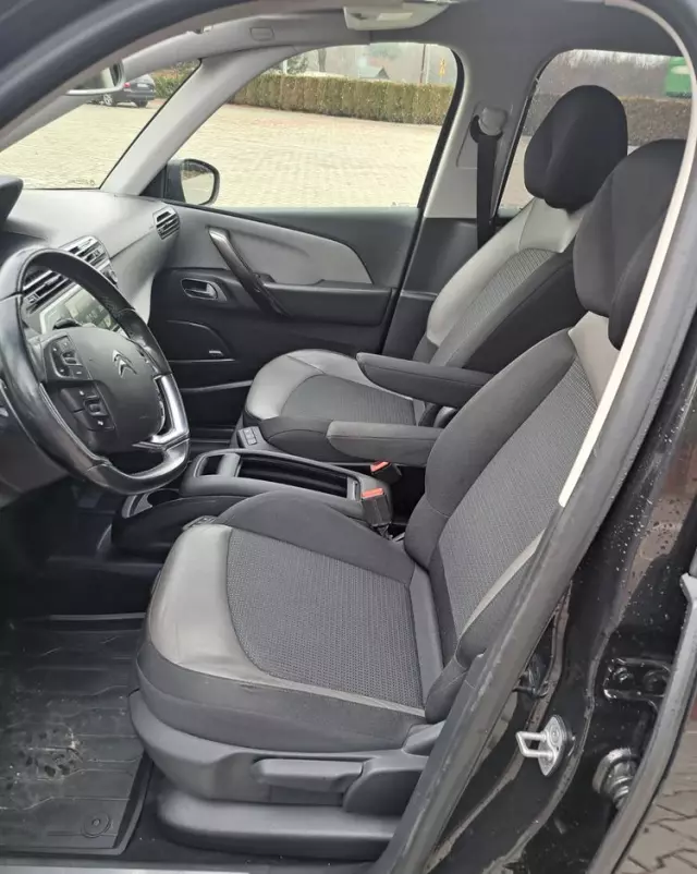 CITROËN C4 Picasso E-HDi 115 ETG6 Exclusive