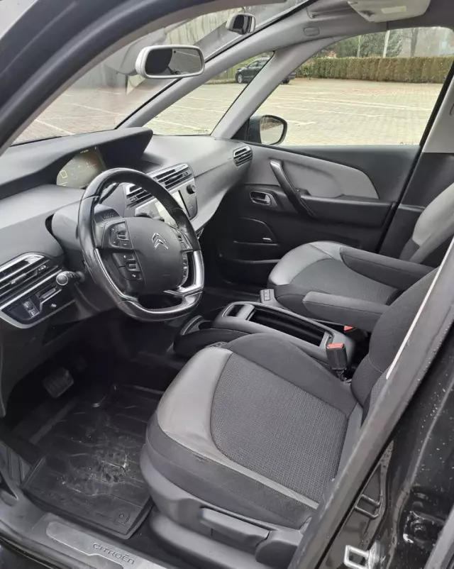 CITROËN C4 Picasso E-HDi 115 ETG6 Exclusive