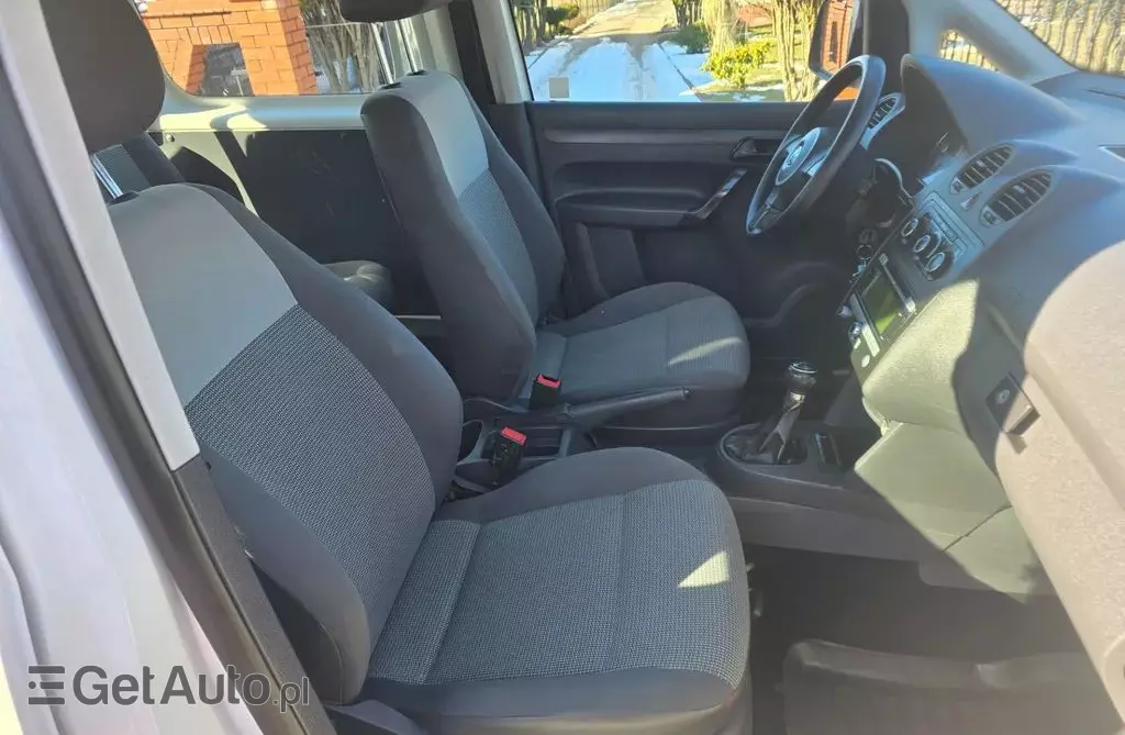 VOLKSWAGEN Caddy 
