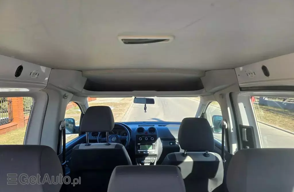 VOLKSWAGEN Caddy 