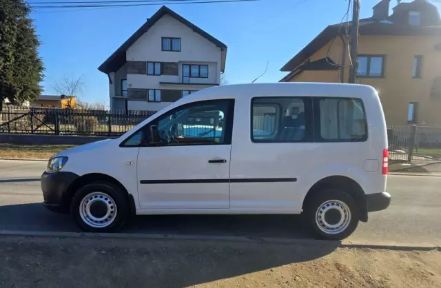 VOLKSWAGEN Caddy 