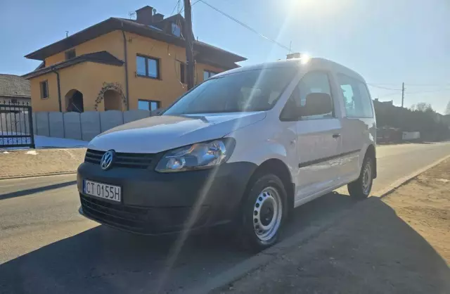 VOLKSWAGEN Caddy 