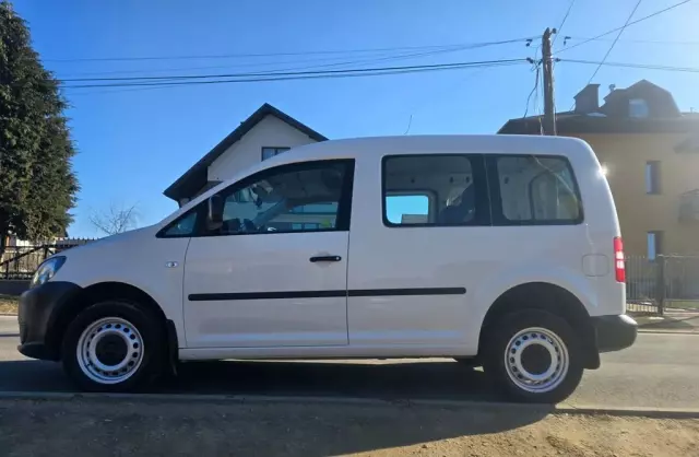 VOLKSWAGEN Caddy 