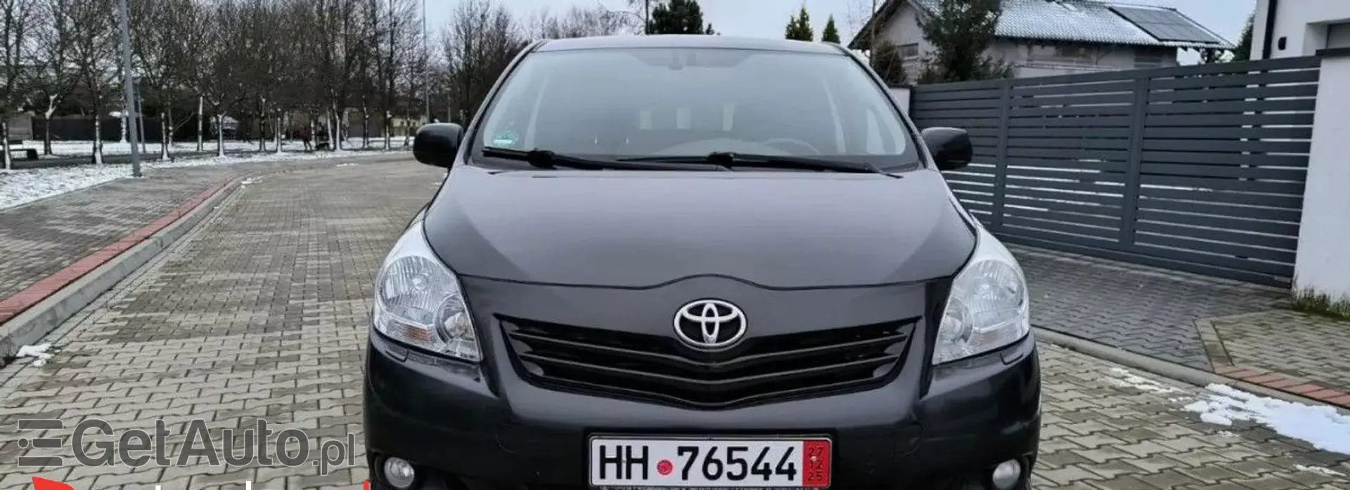TOYOTA Verso 