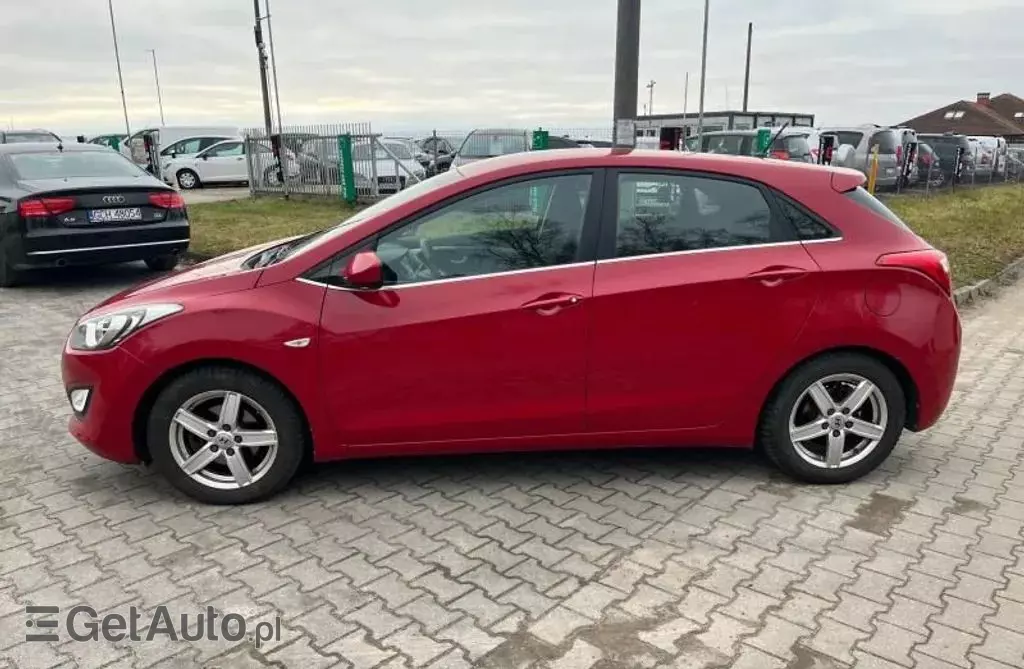 HYUNDAI I30 