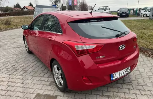 HYUNDAI I30 
