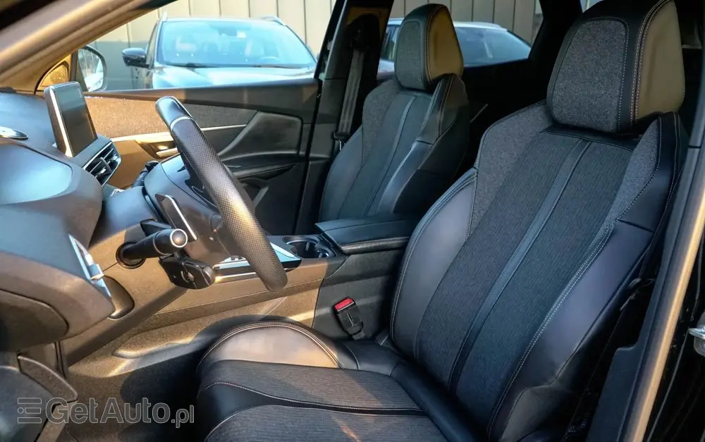 PEUGEOT 3008 THP 165 EAT6 Stop & Start Active