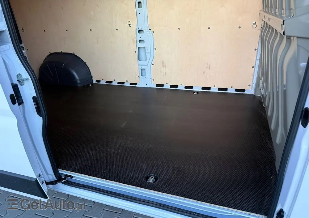 PEUGEOT Boxer L3H2 Automat 