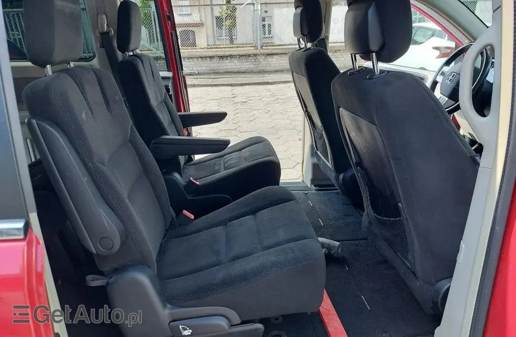 DODGE Grand Caravan 