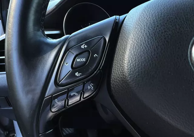 TOYOTA C-HR 1.2 T GPF Premium