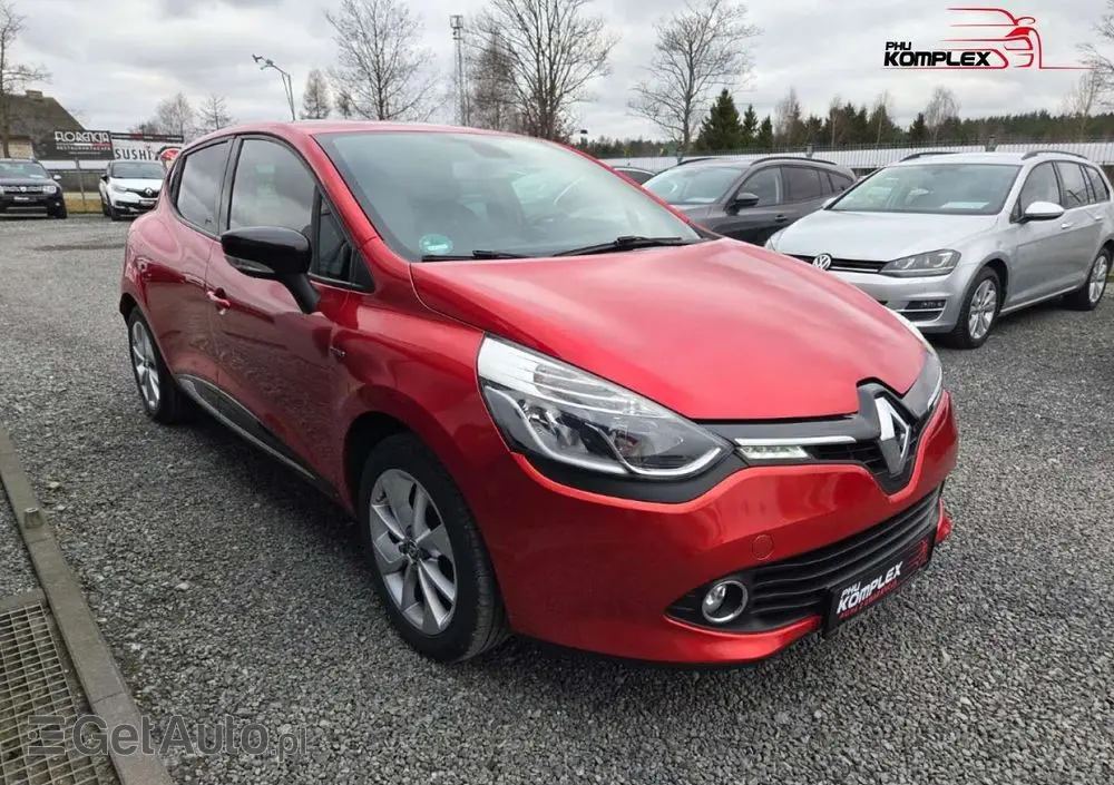 RENAULT Clio 
