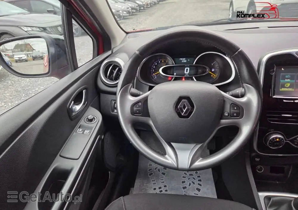 RENAULT Clio 