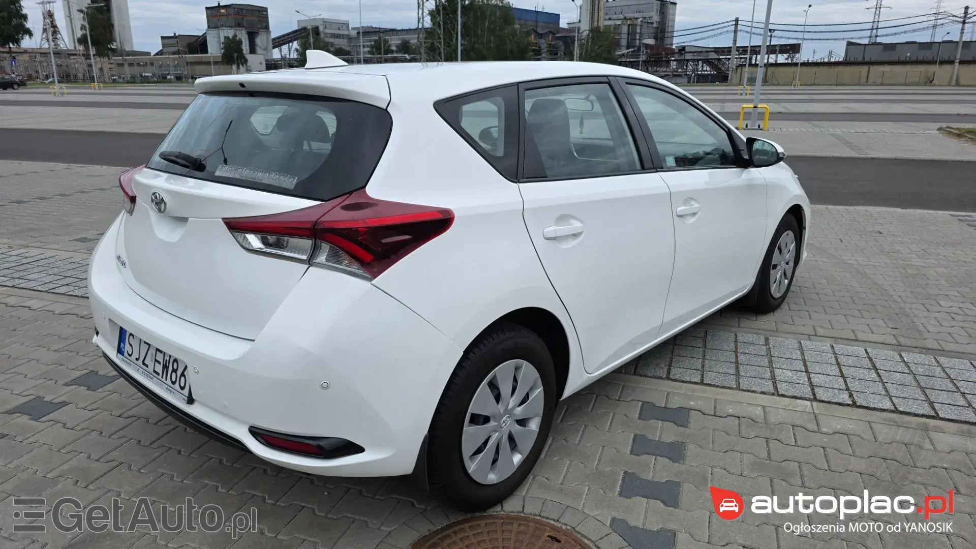 TOYOTA Auris Active