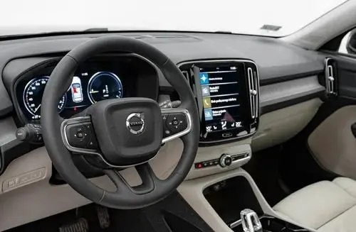 VOLVO Xc 40 