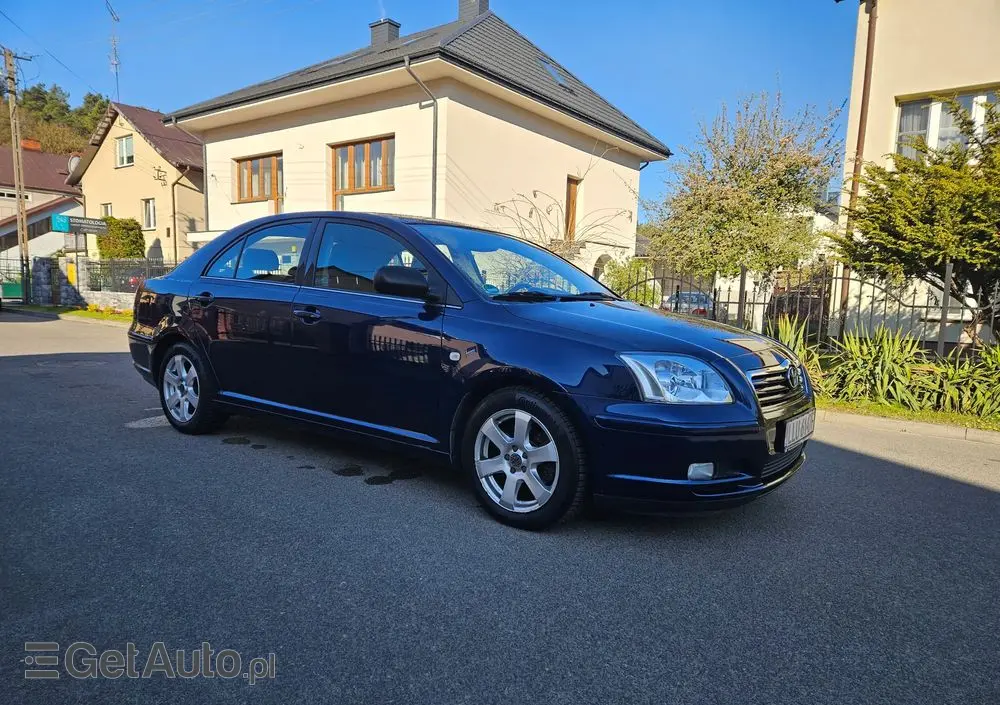 TOYOTA Avensis 2.0 VVT-i Executive