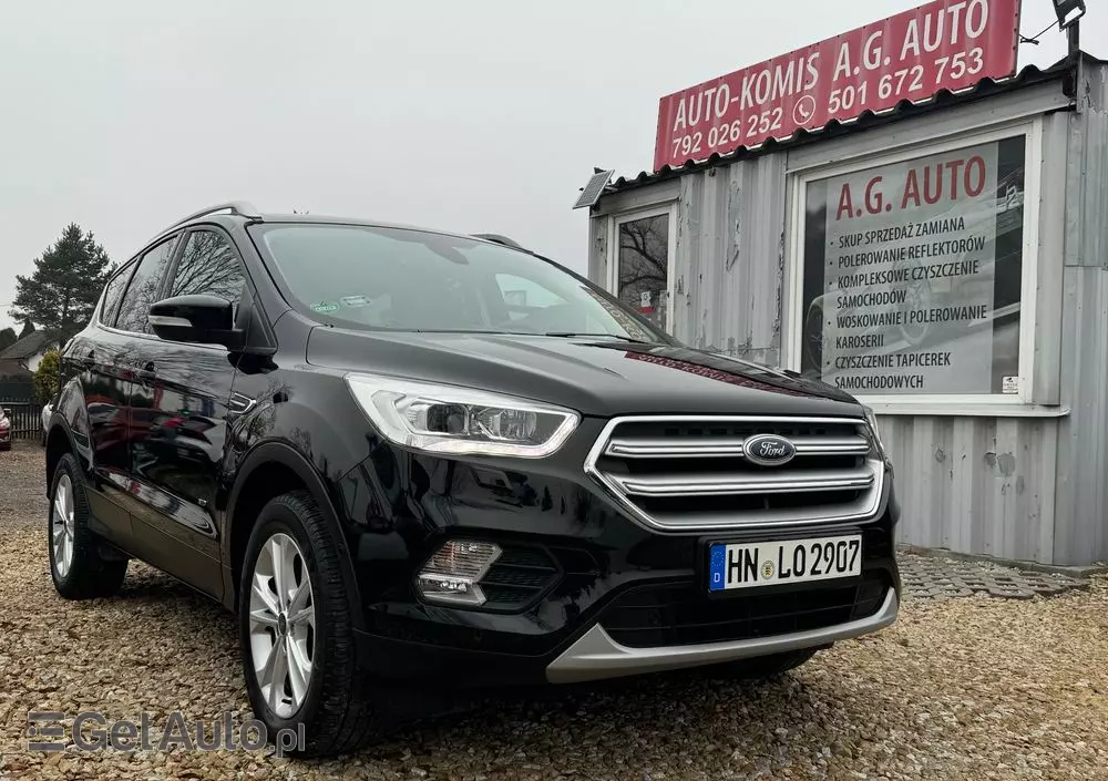 FORD Kuga 1.5 EcoBoost 4x4 Titanium