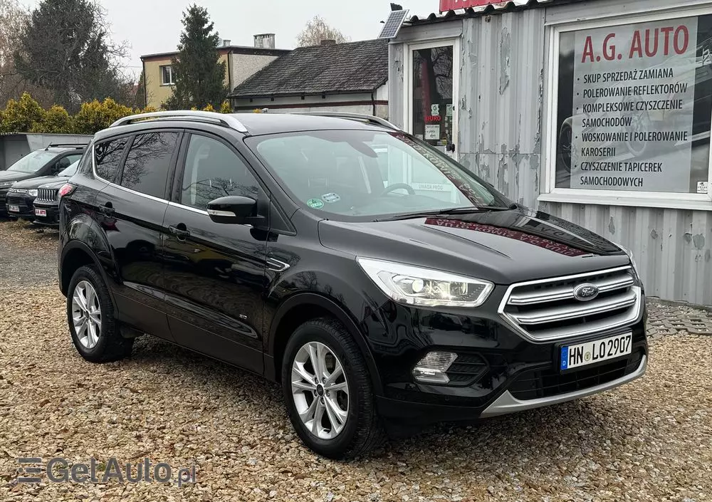 FORD Kuga 1.5 EcoBoost 4x4 Titanium