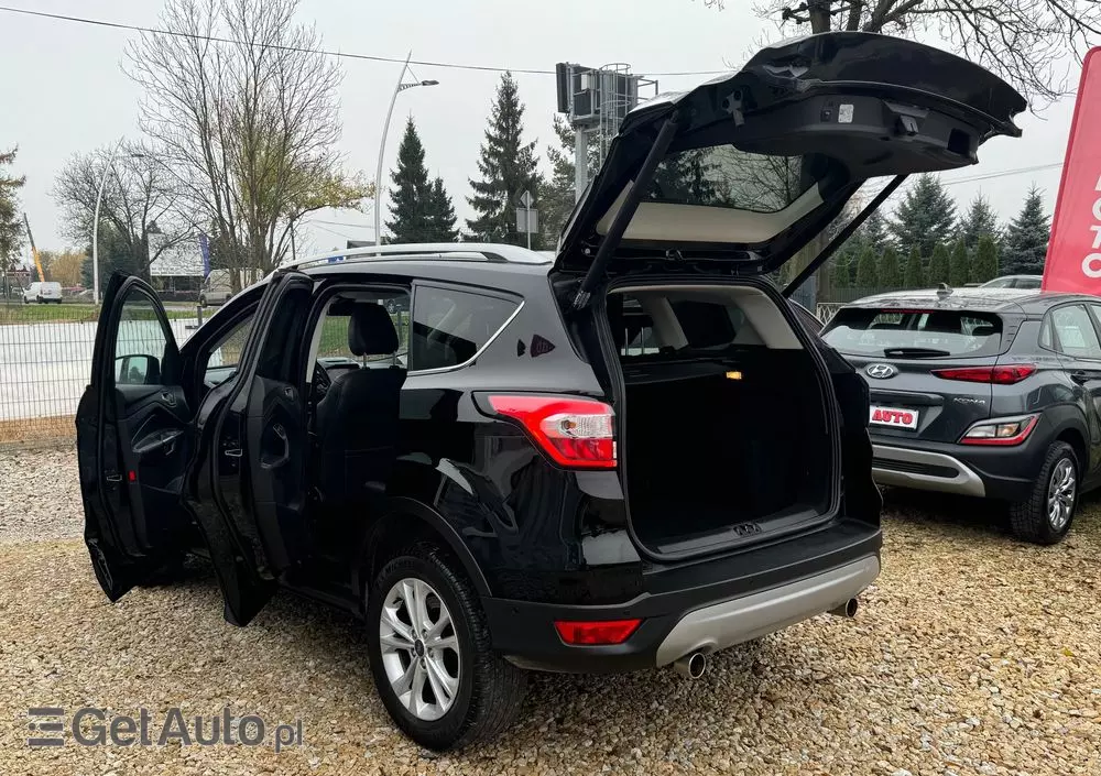 FORD Kuga 1.5 EcoBoost 4x4 Titanium