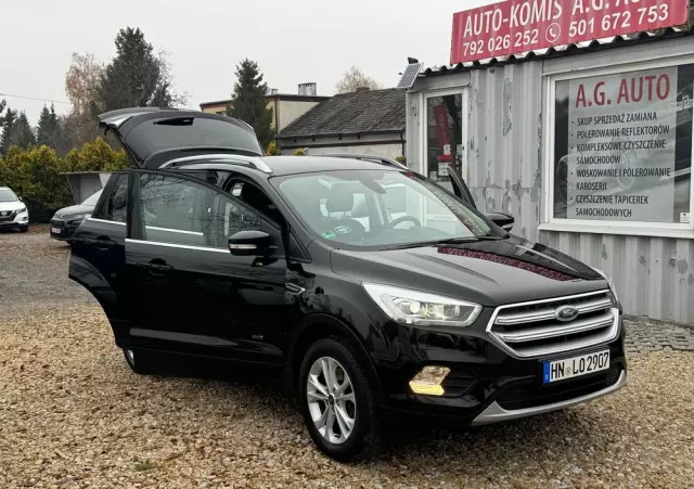 FORD Kuga 1.5 EcoBoost 4x4 Titanium