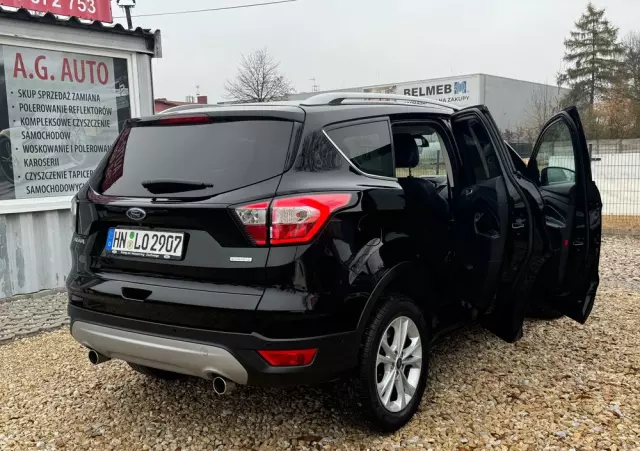FORD Kuga 1.5 EcoBoost 4x4 Titanium