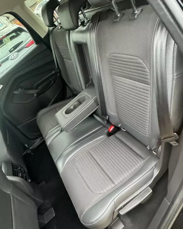 FORD Kuga 1.5 EcoBoost 4x4 Titanium