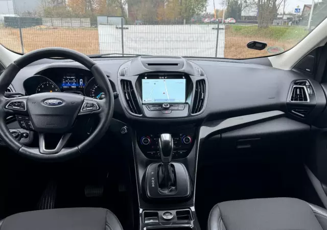 FORD Kuga 1.5 EcoBoost 4x4 Titanium