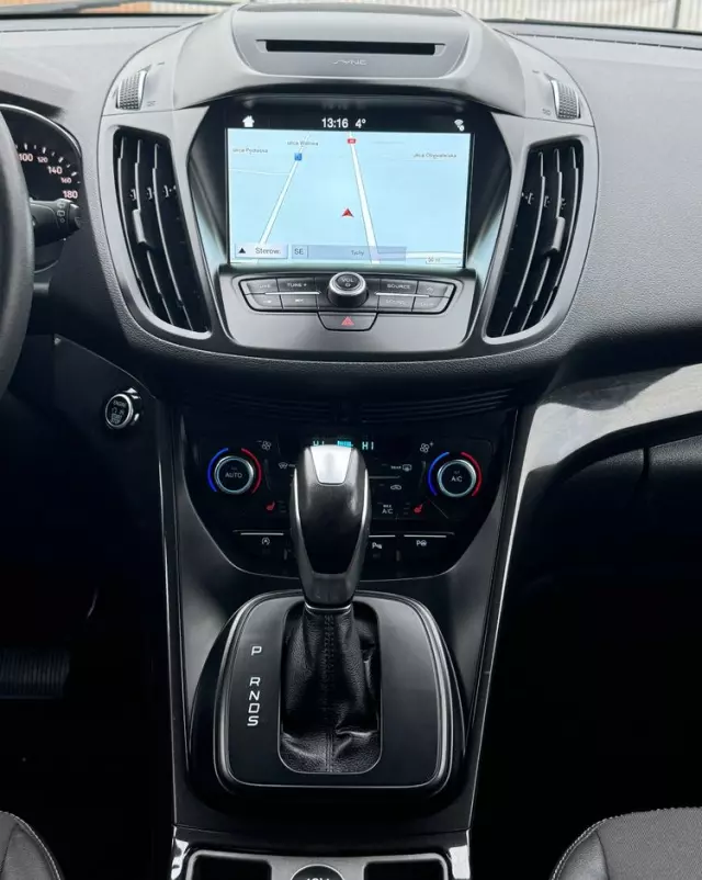 FORD Kuga 1.5 EcoBoost 4x4 Titanium