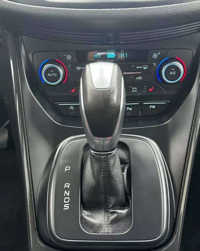 FORD Kuga 1.5 EcoBoost 4x4 Titanium