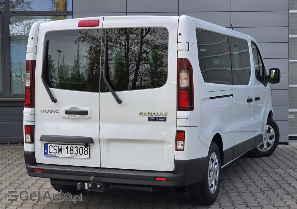 RENAULT Trafic 