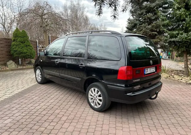VOLKSWAGEN Sharan 1.9 TDI Family