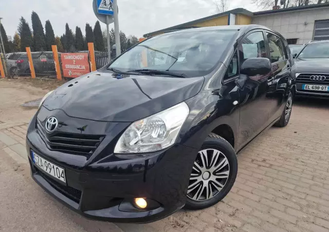 TOYOTA Verso 2.0 D-4D 2010 7os