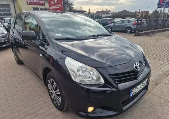 TOYOTA Verso 2.0 D-4D 2010 7os