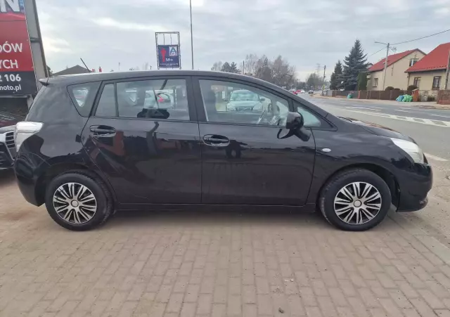 TOYOTA Verso 2.0 D-4D 2010 7os